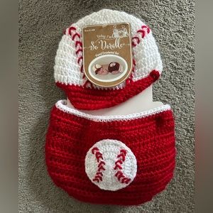Newborn baseball crochet set